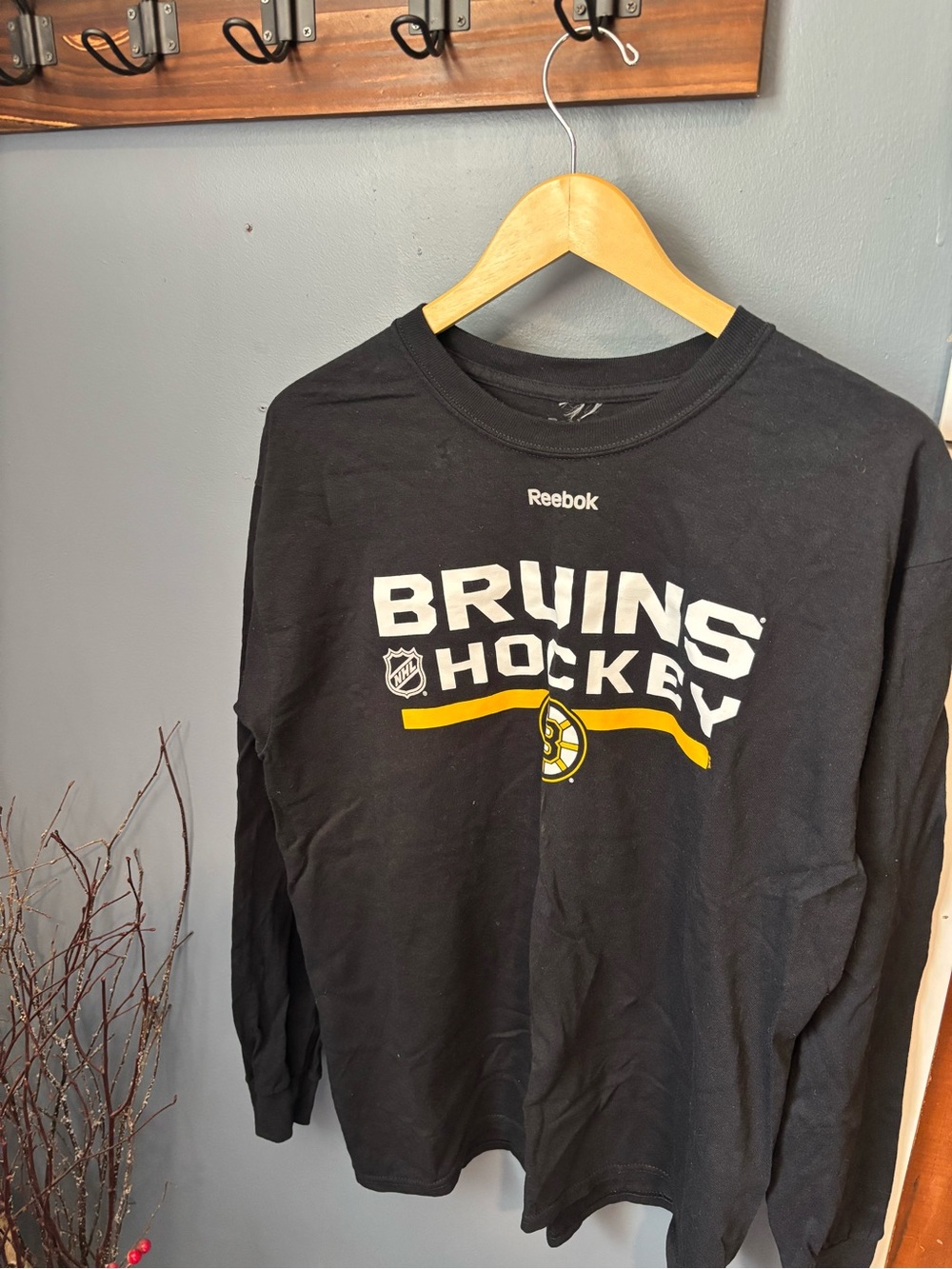 Reebok Black Crewneck Tee with Subtle Gray Logo